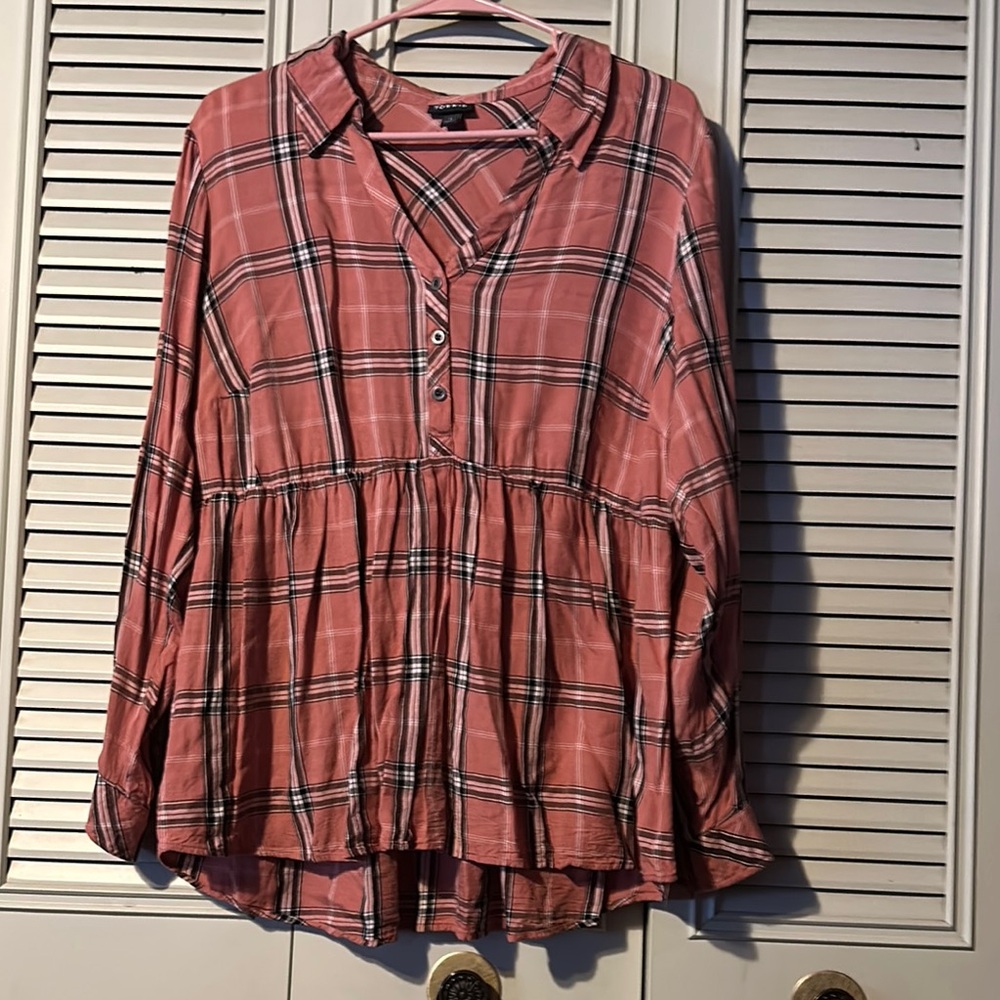 Plaid Button-Up Blouse
